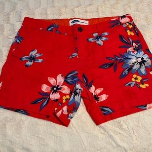 Old Navy floral print tropical shorts size 6